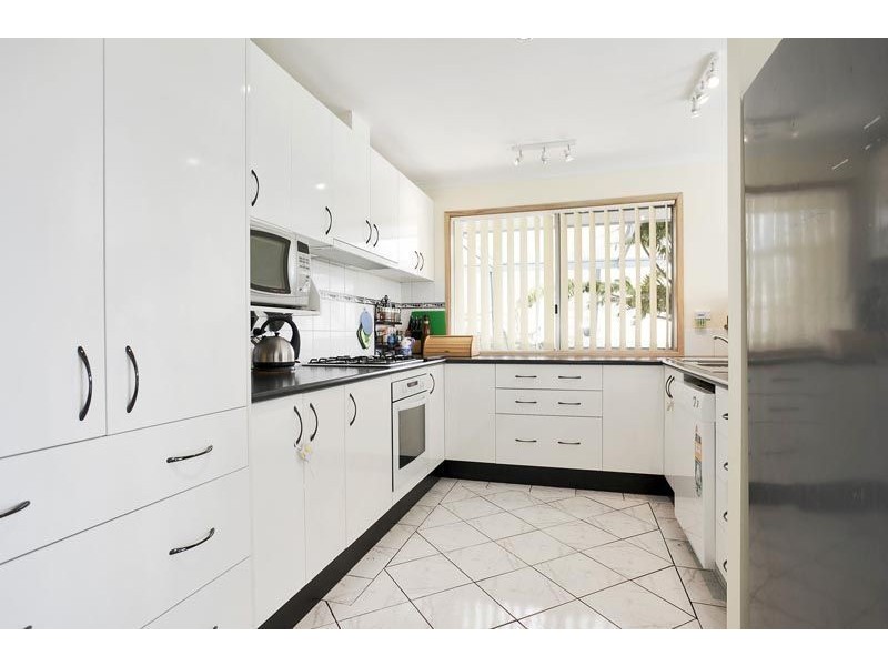 9 Hillview Court, Croydon Hills VIC 3136