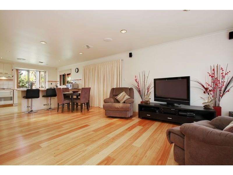 31A Mirang Avenue, Croydon VIC 3136