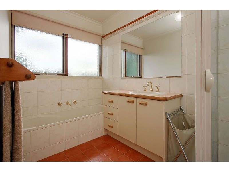 31A Mirang Avenue, Croydon VIC 3136