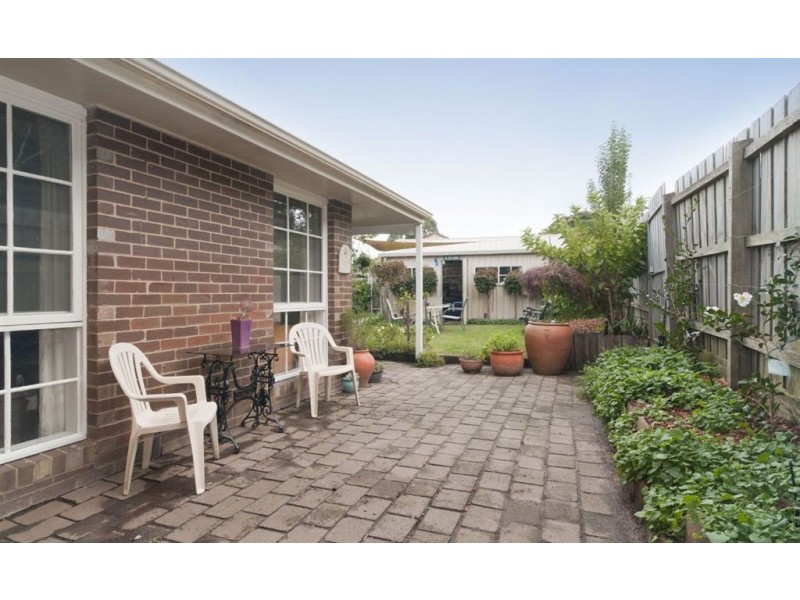 9 Avis Court, Ringwood VIC 3134