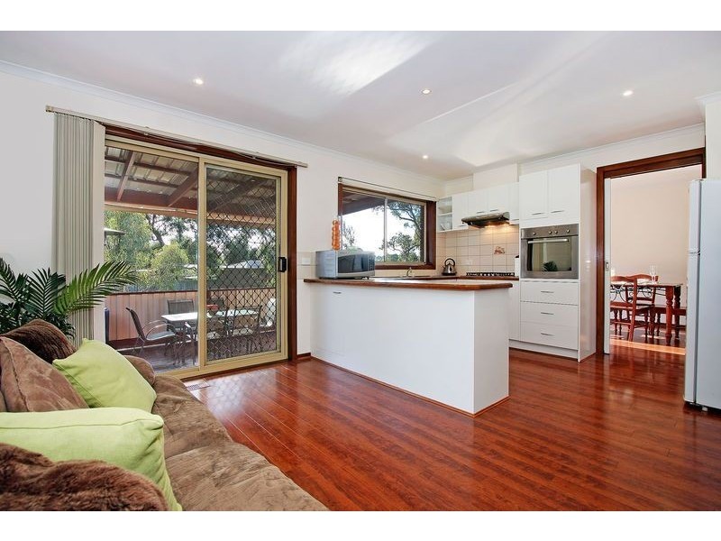 2/13 Finlayson Street, Ringwood East VIC 3135