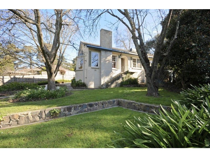 5 Warranwood Road, Warranwood VIC 3134