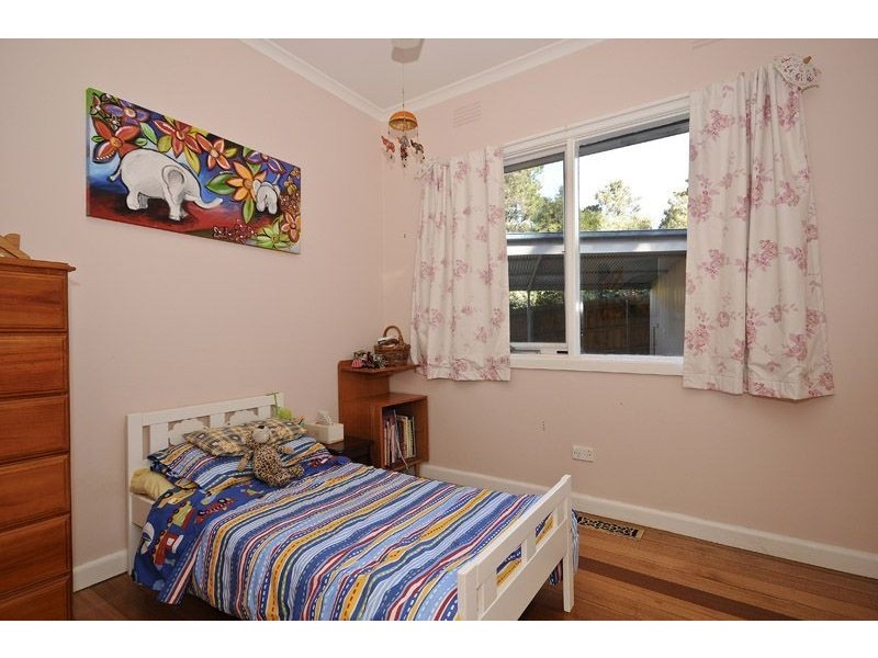 5 Warranwood Road, Warranwood VIC 3134