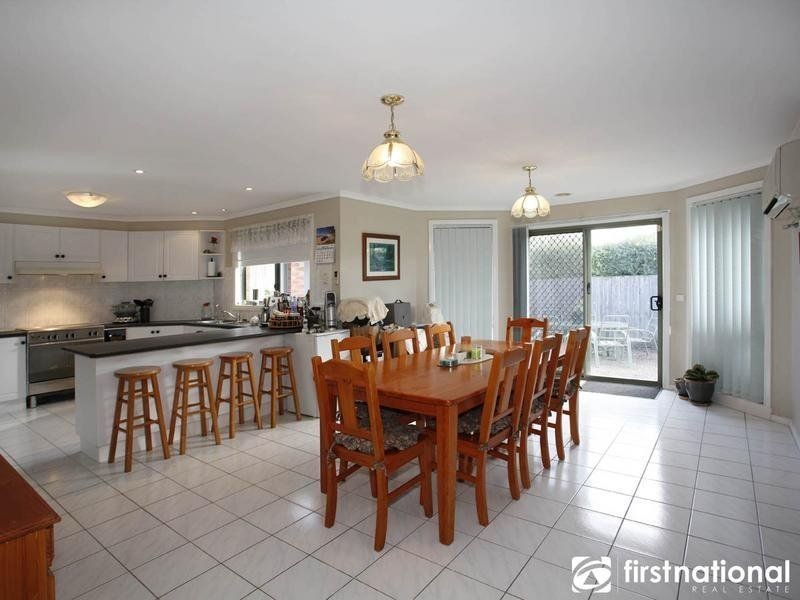 4 Dunraven Court, Narre Warren VIC 3805