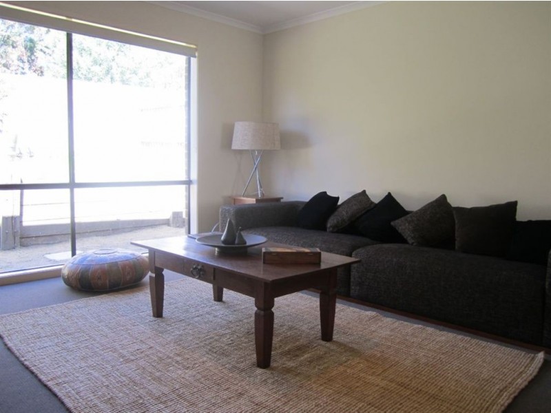 28 Golden Ridge Drive, Croydon Hills VIC 3136