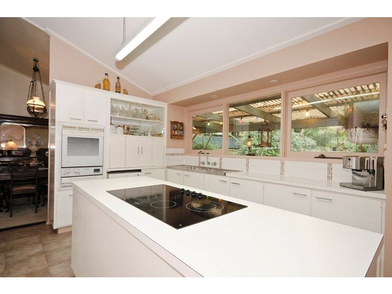 248 Wonga Road, Warranwood VIC 3134