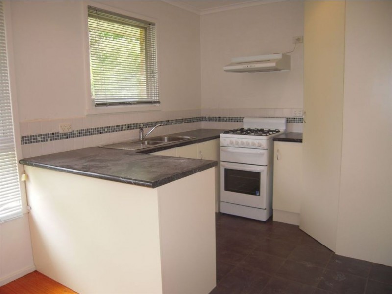 6 Dennis Court, Mooroolbark VIC 3138