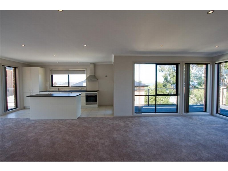 4/85 Diamond Drive, Blackmans Bay TAS 7052