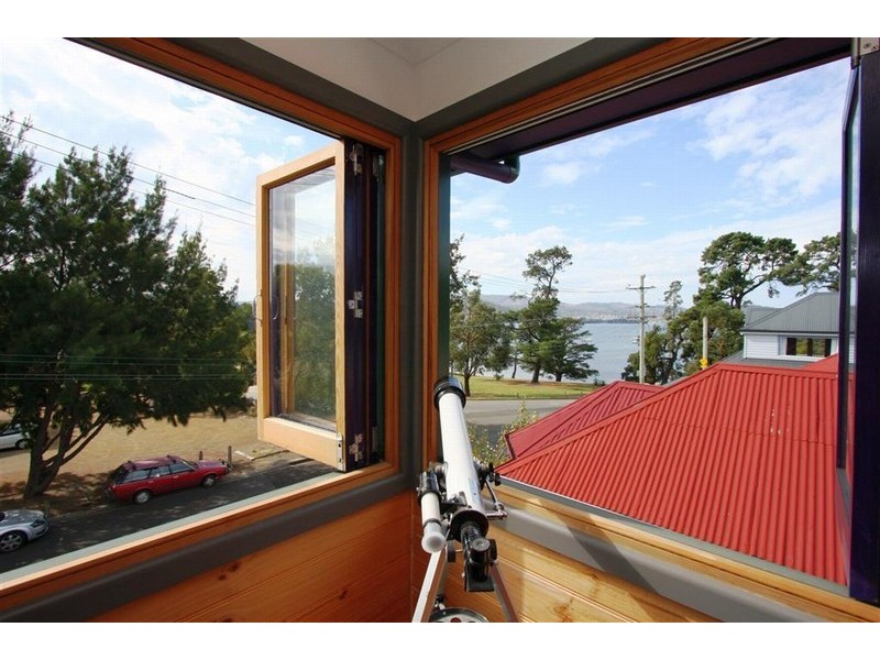 6 Bell Street, New Town TAS 7008