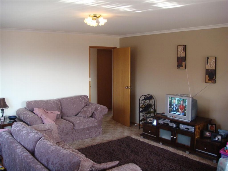 1/85 Branscombe Road, Claremont TAS 7011