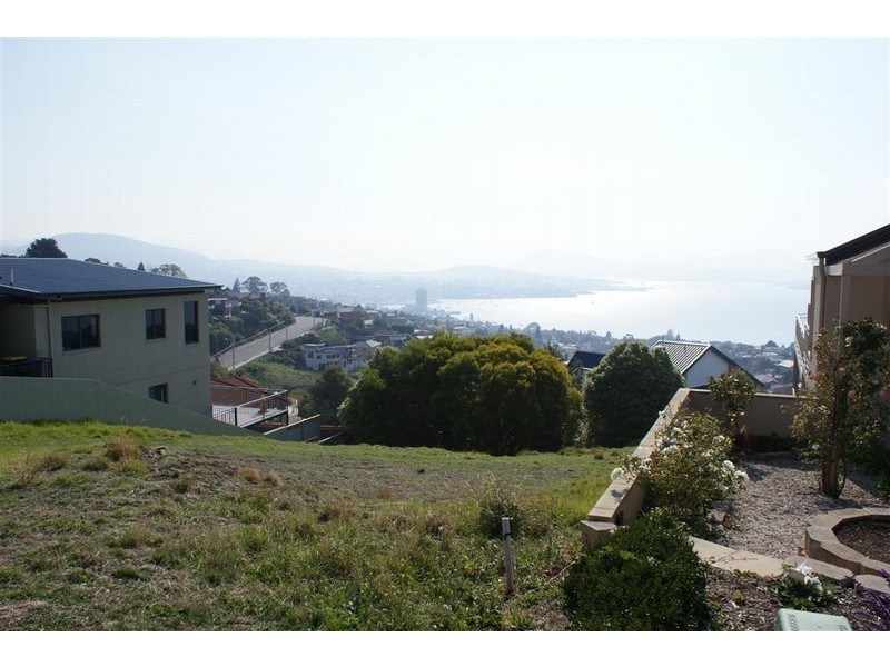 12 Virginia Court, Sandy Bay TAS 7005