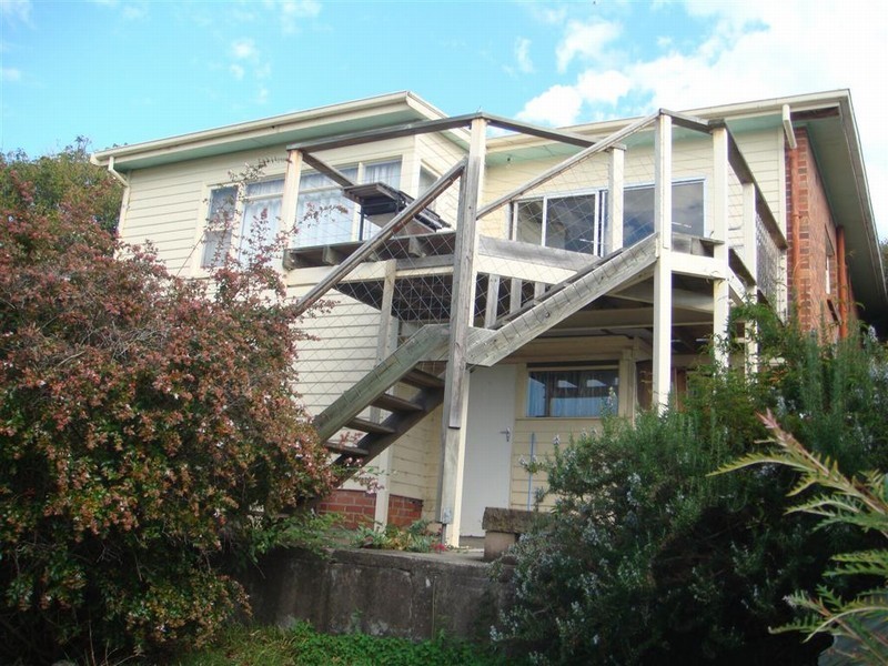 894 Sandy Bay Road, Sandy Bay TAS 7005
