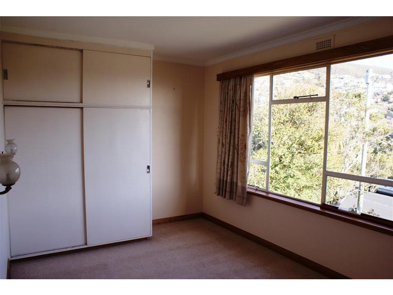 538 Churchill Avenue, Sandy Bay TAS 7005
