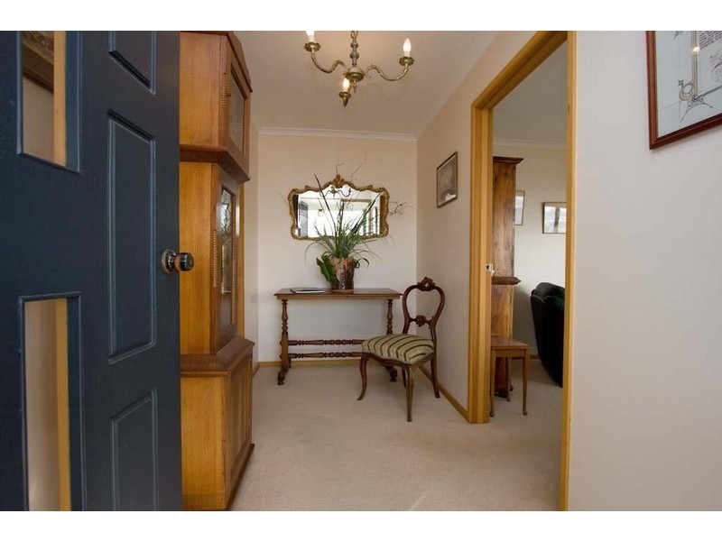 472 Churchill Avenue, Sandy Bay TAS 7005