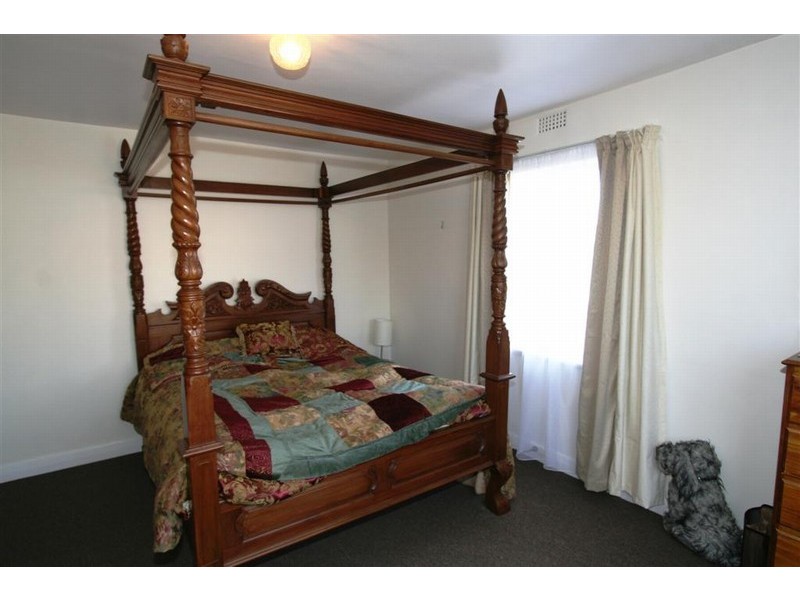 26 Arundel Street, Derwent Park TAS 7009