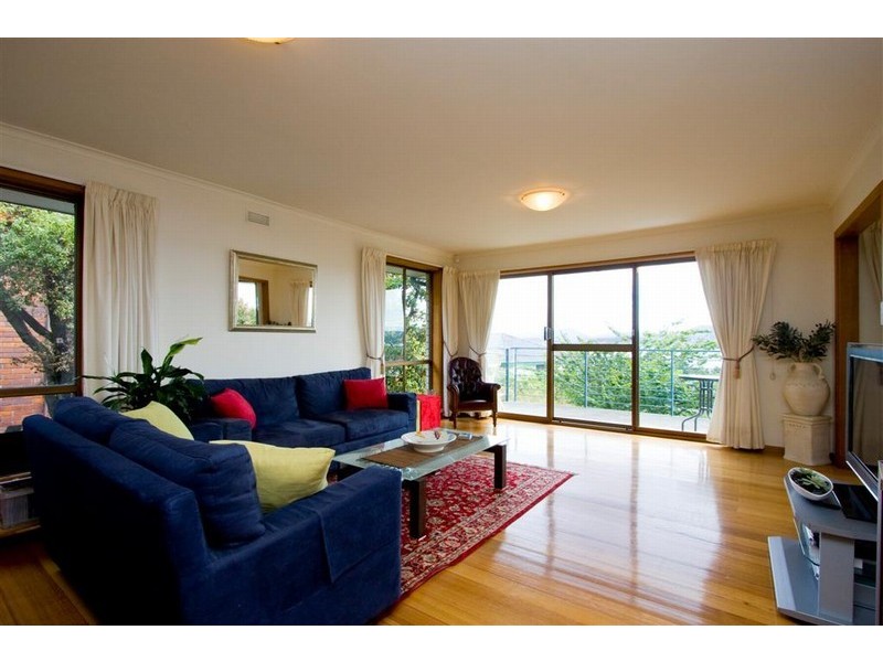 493 Churchill Avenue, Sandy Bay TAS 7005