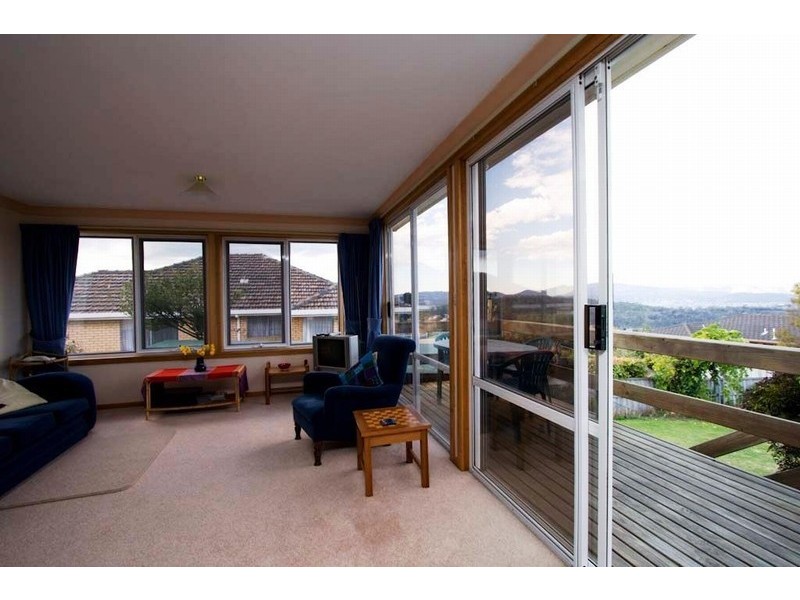 8 Strathern Street, Mount Stuart TAS 7000