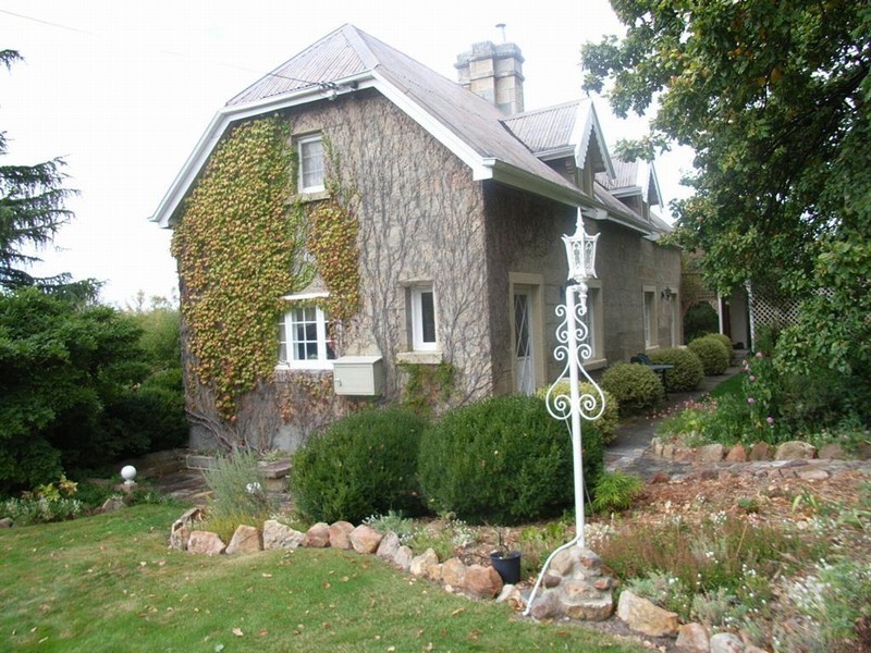 2 Rifle Range Road, Pontville TAS 7030