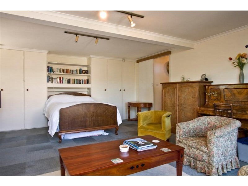 21A Nile Avenue, Sandy Bay TAS 7005
