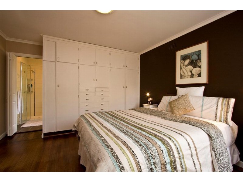 24 Oakleigh Avenue, Taroona TAS 7053