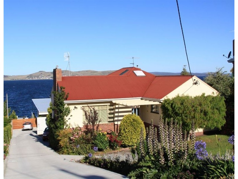 676 Sandy Bay Road, Sandy Bay TAS 7005