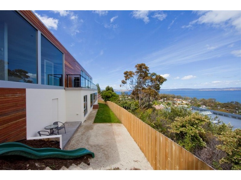 21 Bareena Road, Taroona TAS 7053