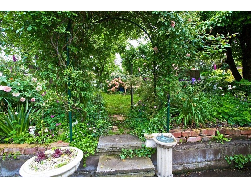 53 Tanundal Street, Howrah TAS 7018