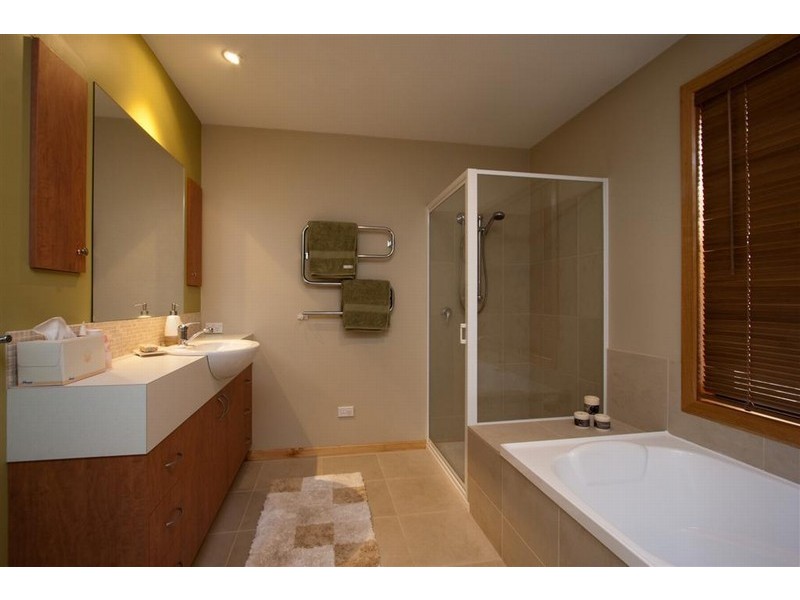 3 Ord Court, Mount Nelson TAS 7007