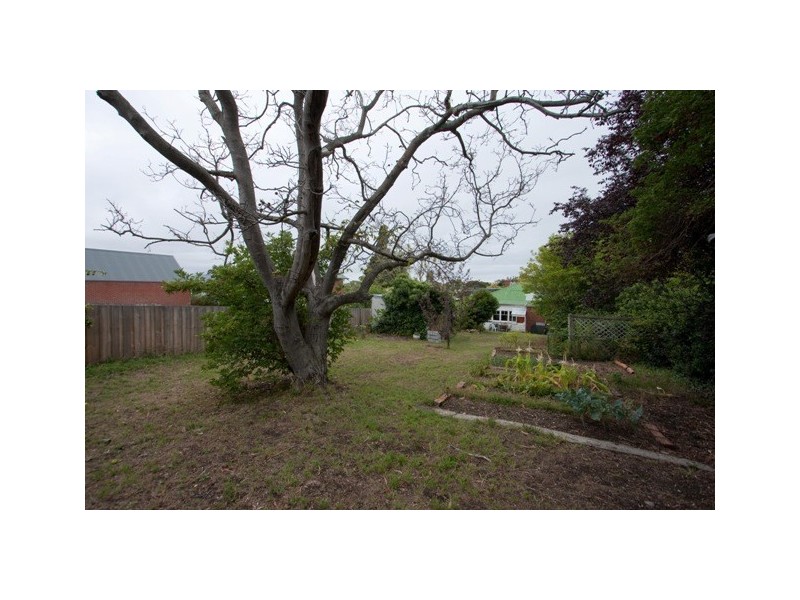 24 Nelson Road, Sandy Bay TAS 7005