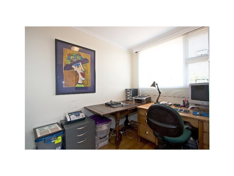 16 Ogilvie Street, Mount Stuart TAS 7000