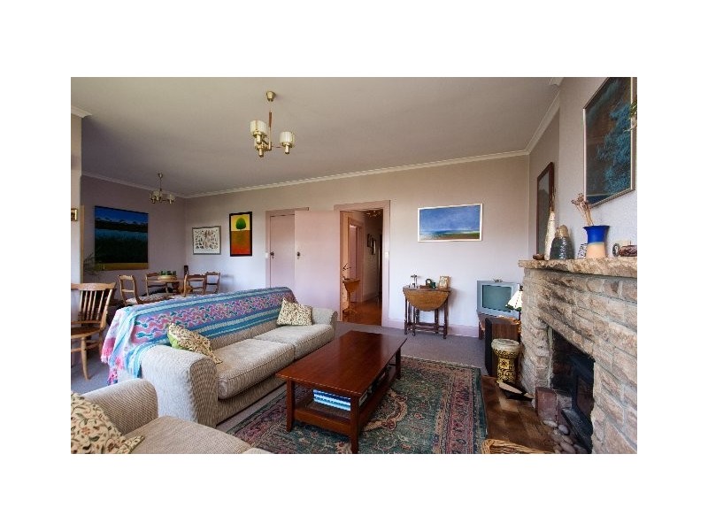 13 Taroona Crescent, Taroona TAS 7053