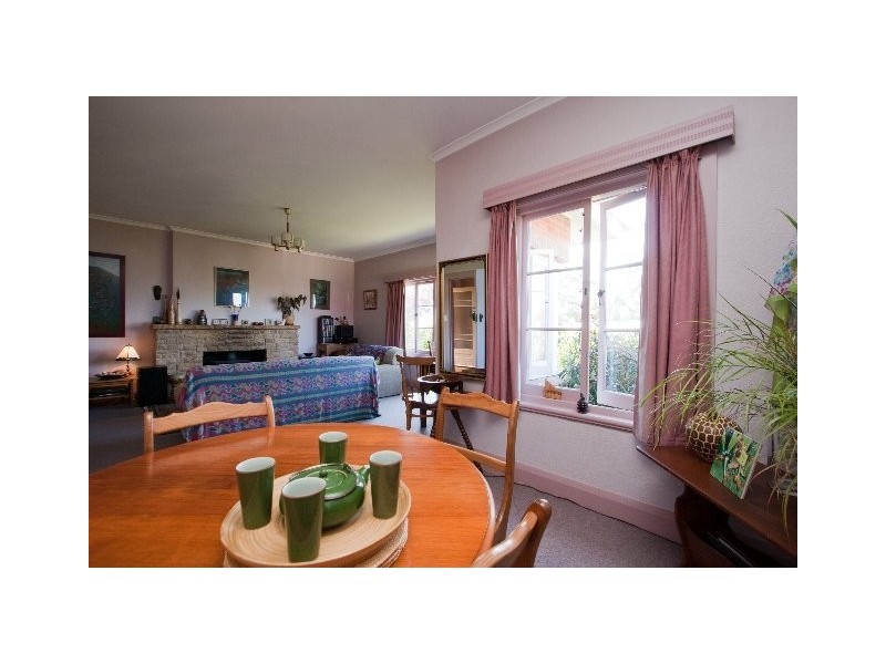 13 Taroona Crescent, Taroona TAS 7053