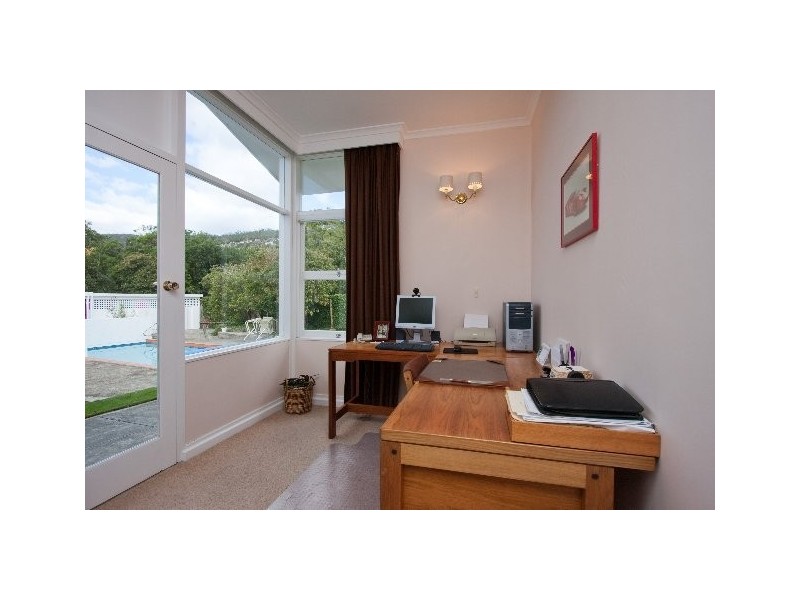 45 Waimea Avenue, Sandy Bay TAS 7005