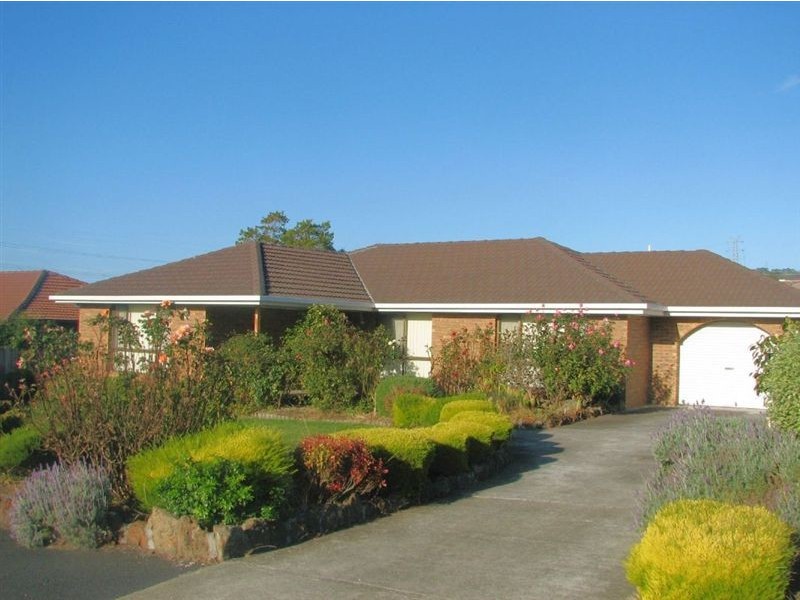 2 Lever Court, Glenorchy TAS 7010