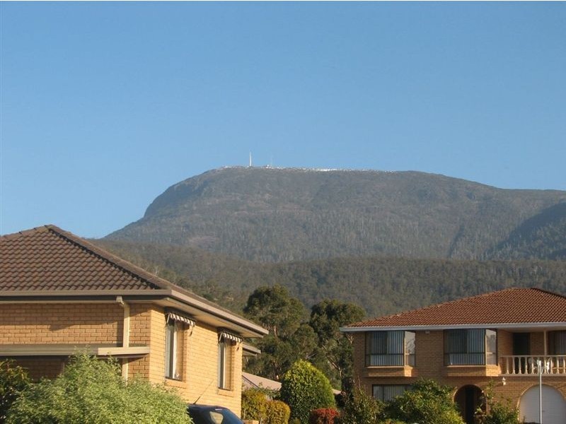 2 Lever Court, Glenorchy TAS 7010