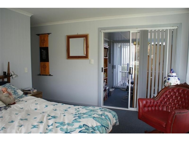 30 Tahune Crescent, Blackmans Bay TAS 7052