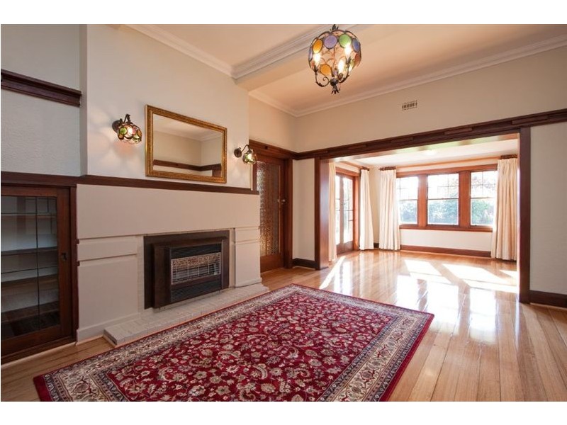 11 Elma Road, Sandy Bay TAS 7005