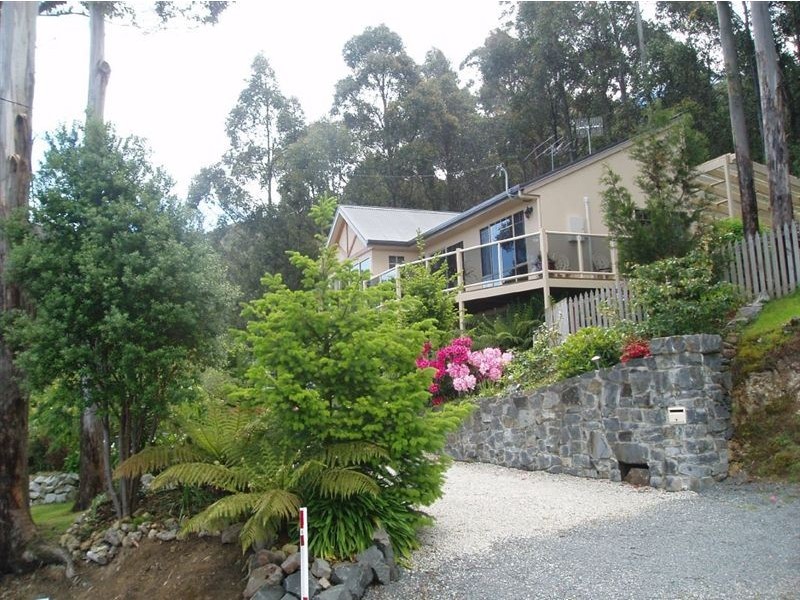 15 Grays Road, Fern Tree TAS 7054