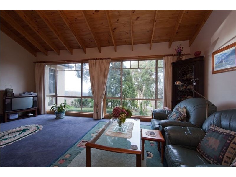 15 Grays Road, Fern Tree TAS 7054