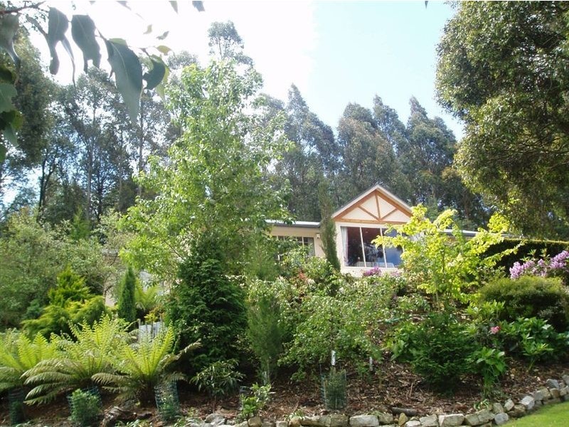 15 Grays Road, Fern Tree TAS 7054