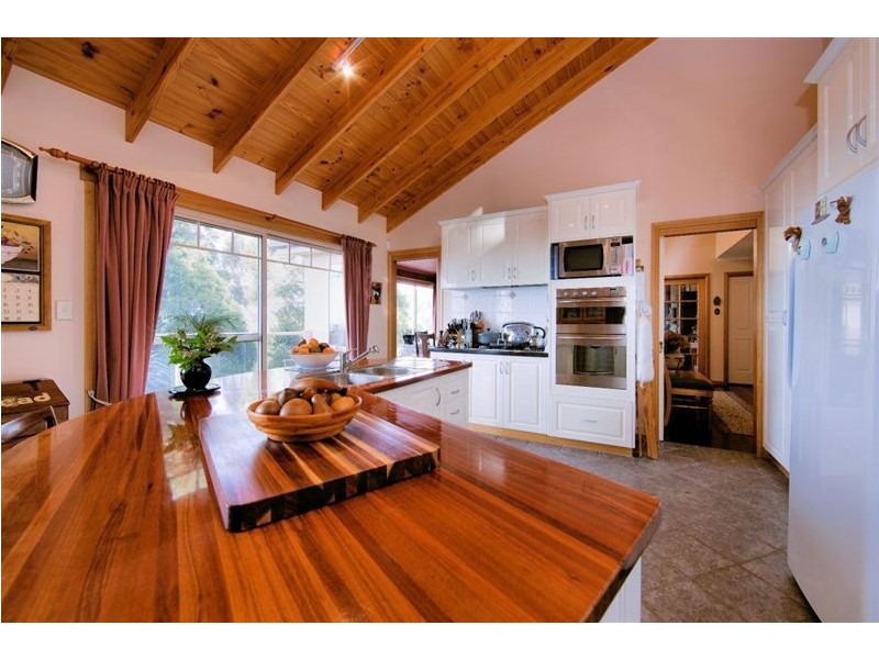 15 Grays Road, Fern Tree TAS 7054