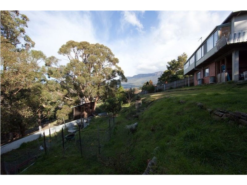 152 Forest Road, West Hobart TAS 7000