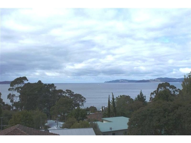 1/178 Channel Highway, Taroona TAS 7053