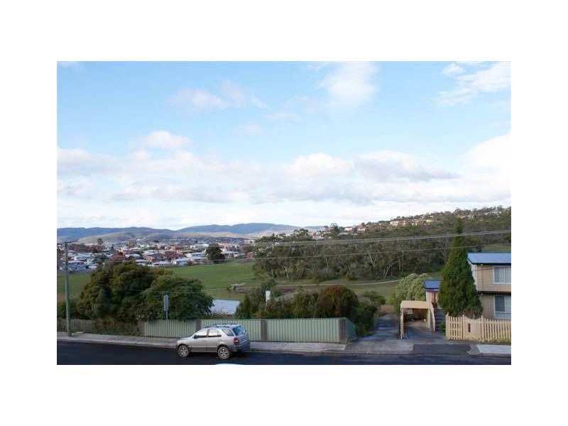 22 Hudson Crescent, West Moonah TAS 7009