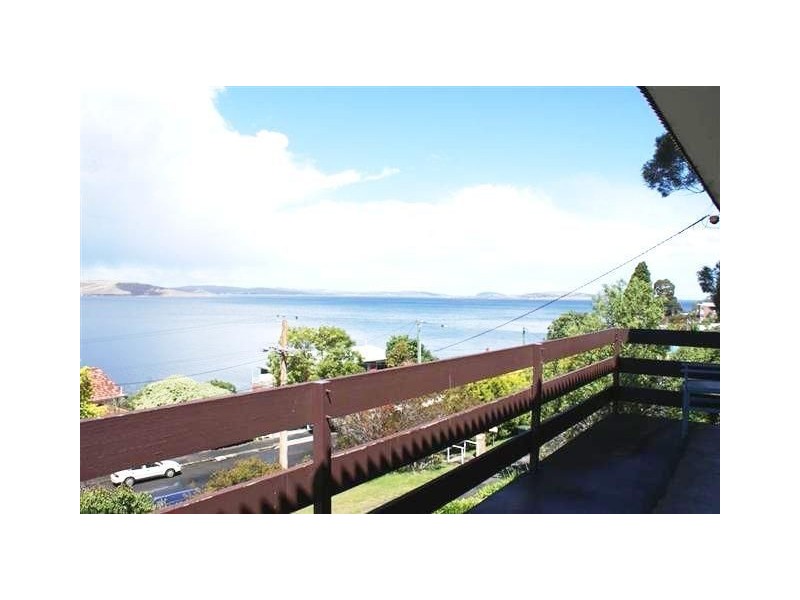 2/723 Sandy Bay Road, Sandy Bay TAS 7005