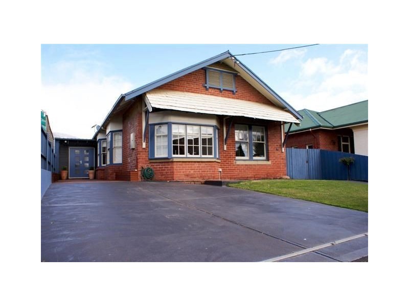 18 Swanston Street, New Town TAS 7008