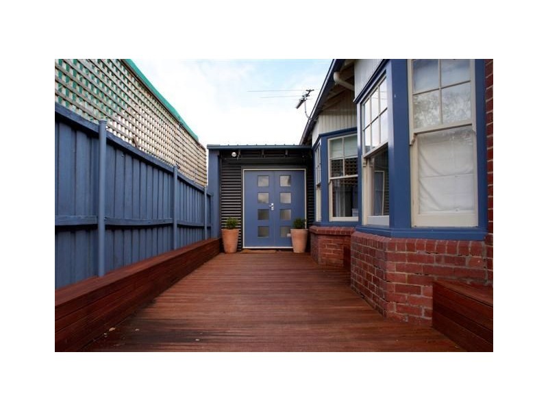 18 Swanston Street, New Town TAS 7008