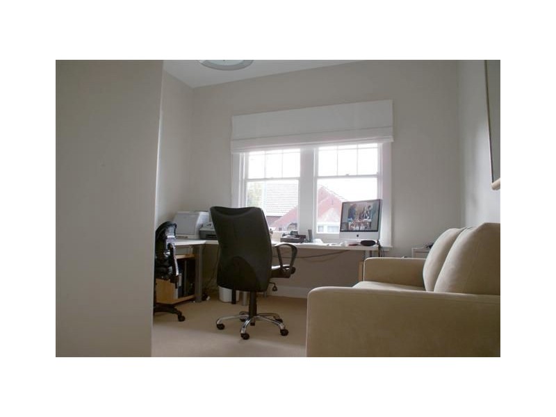 18 Swanston Street, New Town TAS 7008