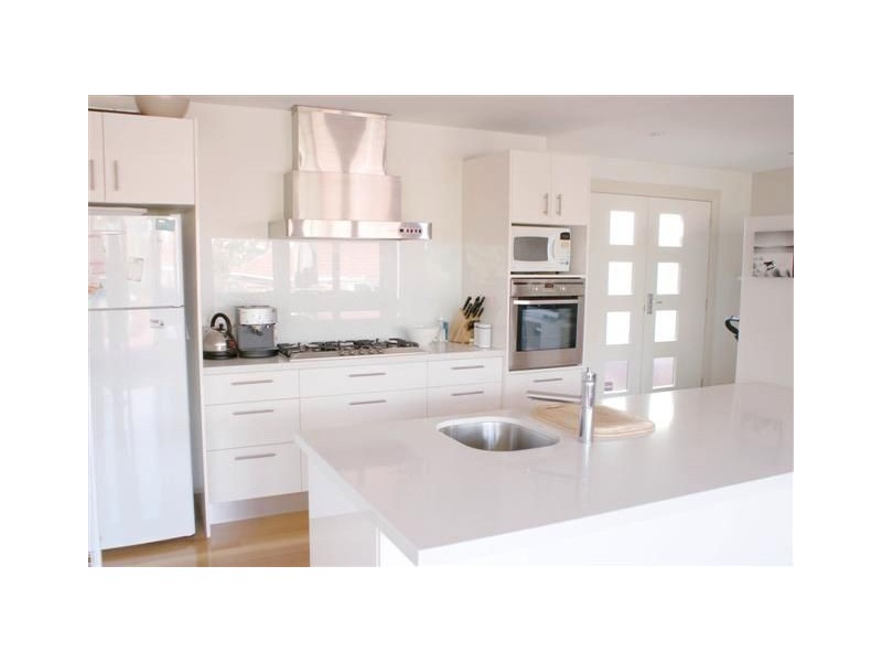 18 Swanston Street, New Town TAS 7008