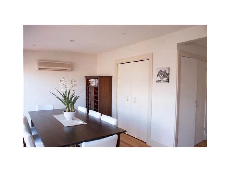 18 Swanston Street, New Town TAS 7008